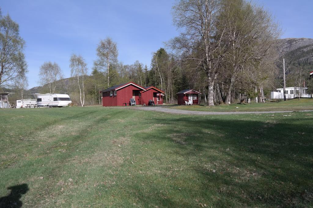 Holmset Camping And Fishing Namdalseid Экстерьер фото