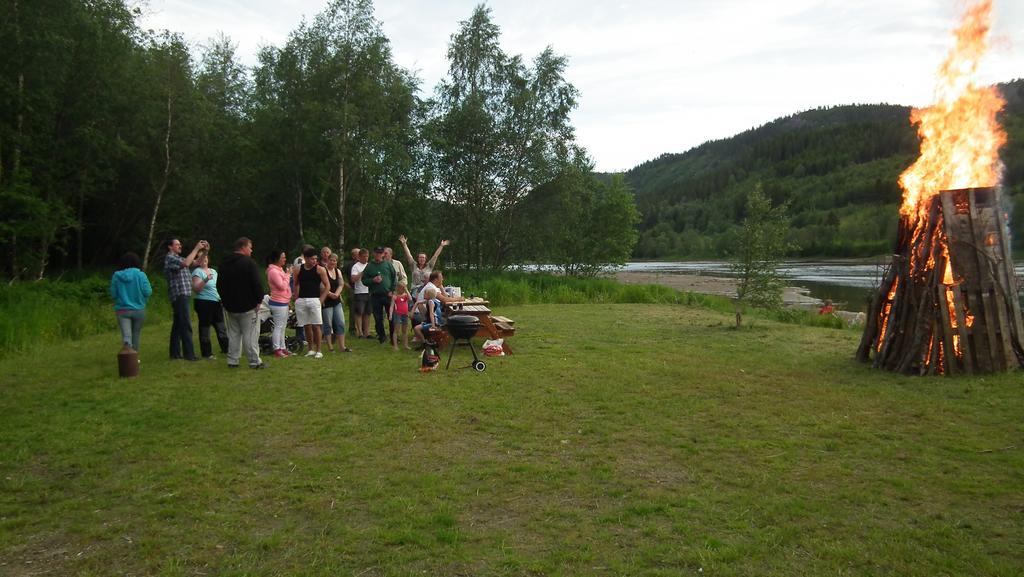 Holmset Camping And Fishing Namdalseid Экстерьер фото